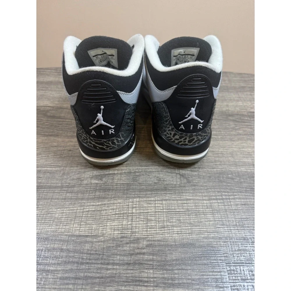 Jordan retro bg